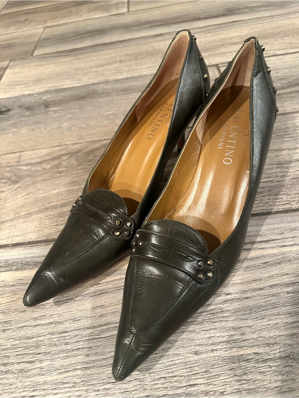 Valentino Garavani Dark Gray Pointed Toe Leather Pumps with Stud Detail